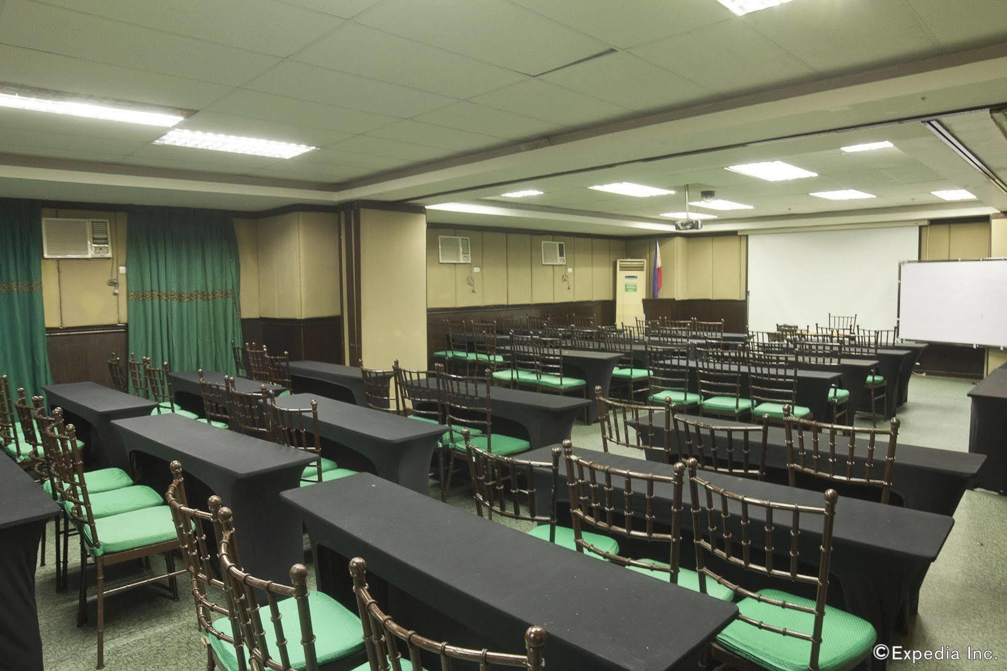 Eurotel North Edsa Quezon City Exterior foto